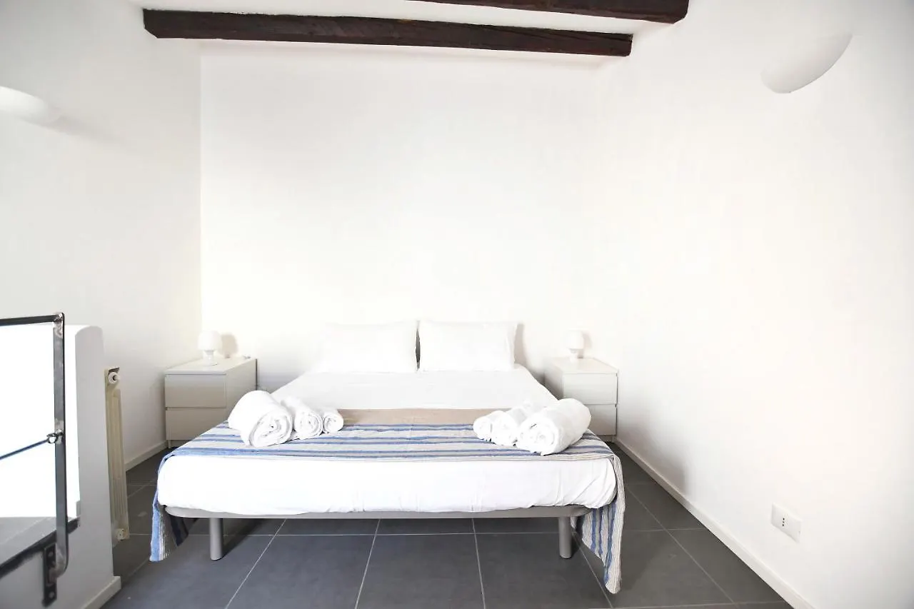 Iflat Residenza Liberta Ai Giardini Del Centro Appartement Palermo Italië