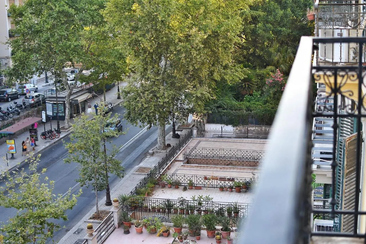 Iflat Residenza Liberta Ai Giardini Del Centro Appartement Palermo